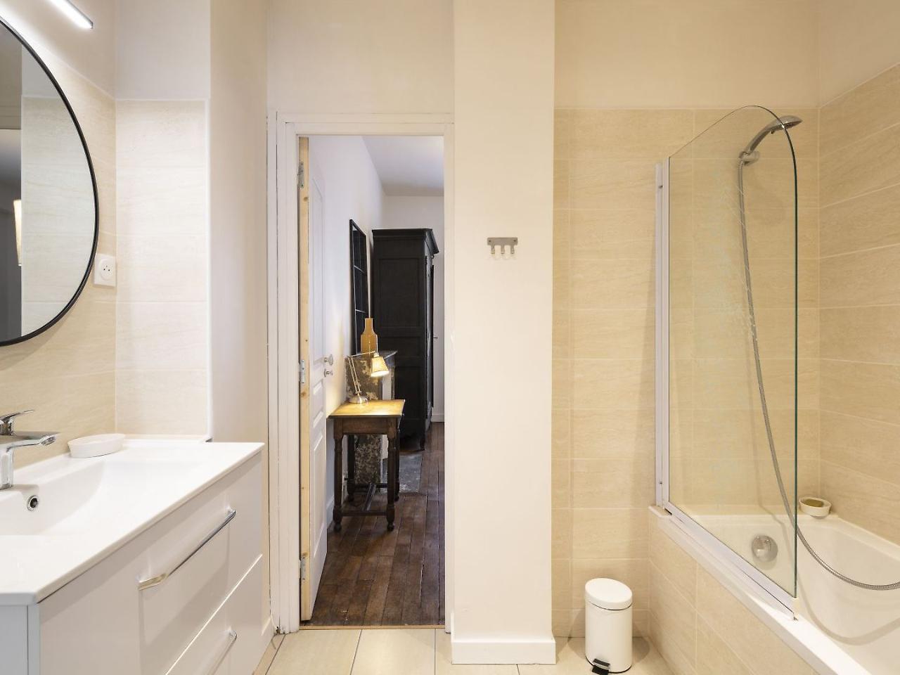 Le Recit By Cocoonr Apartment แรนส์ ภายนอก รูปภาพ